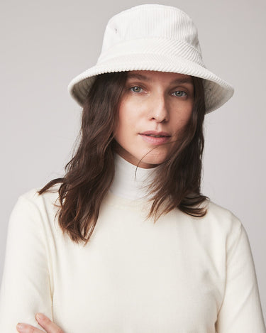 #colour_white