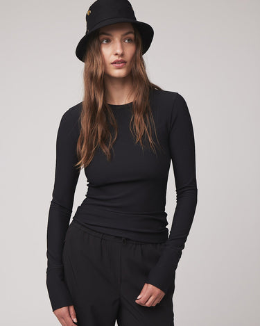 #colour_black
