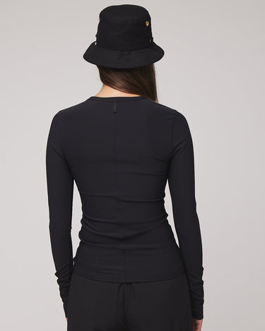 #colour_black