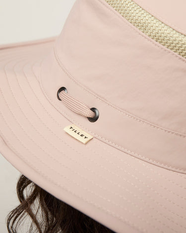 #colour_soft-mauve