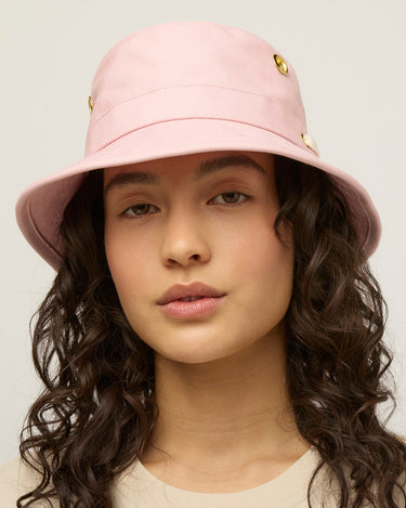 #colour_light-pink