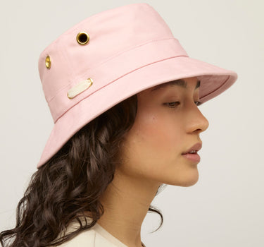 #colour_light-pink