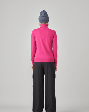 #colour_fuschia