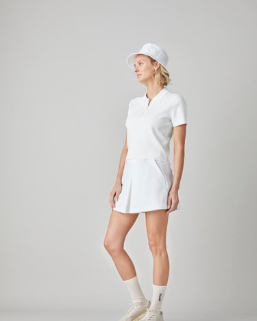 #colour_off-white