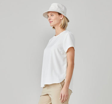 #colour_off-white