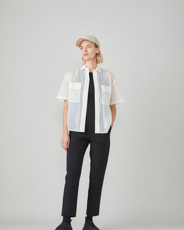 #colour_off-white