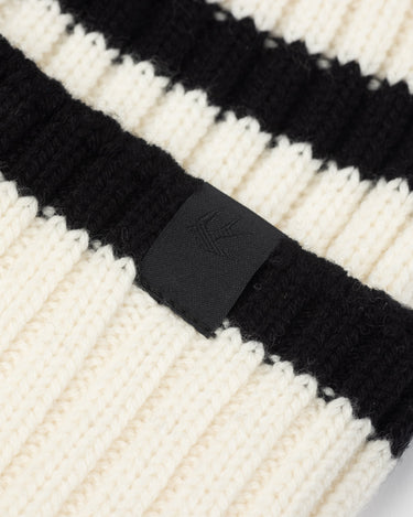 #colour_off-white-black
