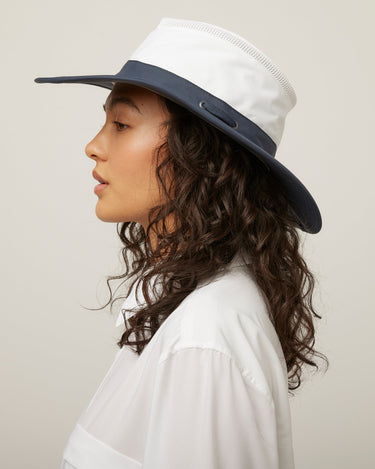#colour_white-midnight-navy