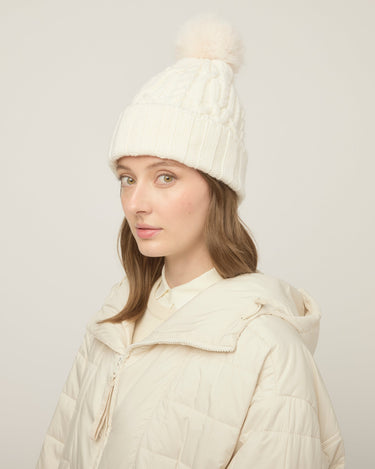 #colour_off-white