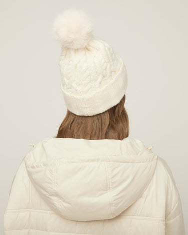 #colour_off-white