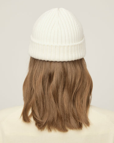 #colour_off-white