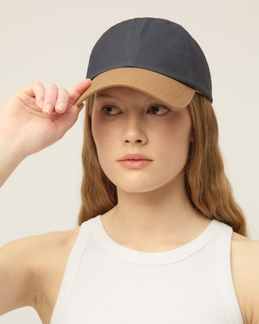 #colour_navy-british-tan