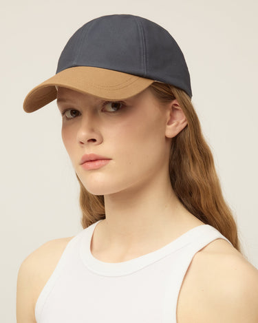 #colour_navy-british-tan