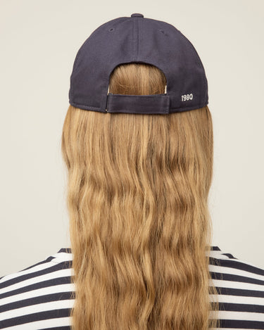 #colour_navy
