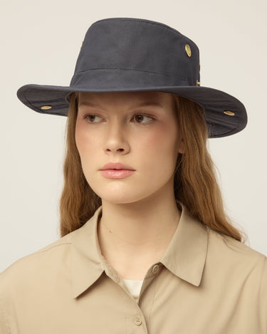 #colour_navy