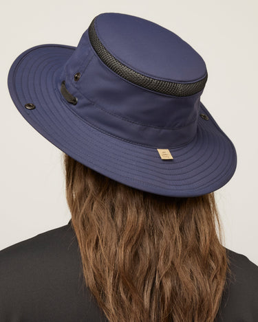 #colour_navy
