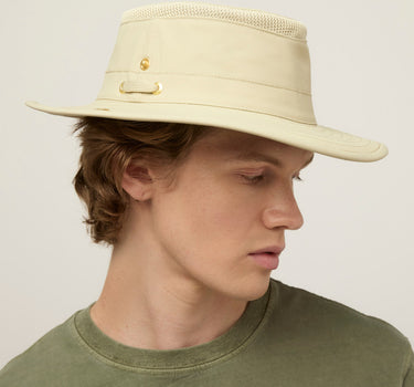 #colour_khaki-olive-airflo