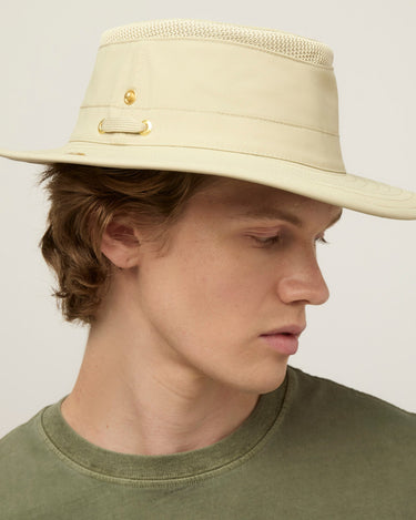 #colour_khaki-olive-airflo