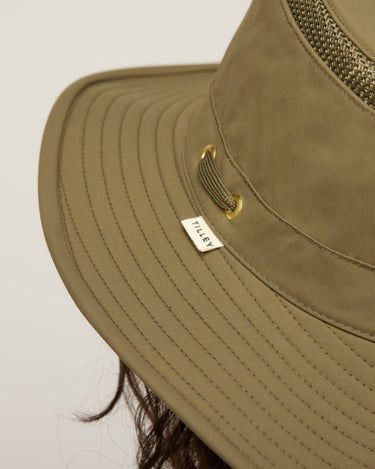 #colour_olive