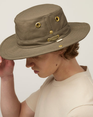 #colour_olive