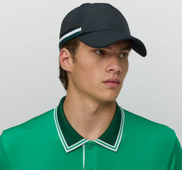 #colour_black-pine-green
