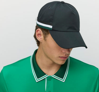 #colour_black-pine-green