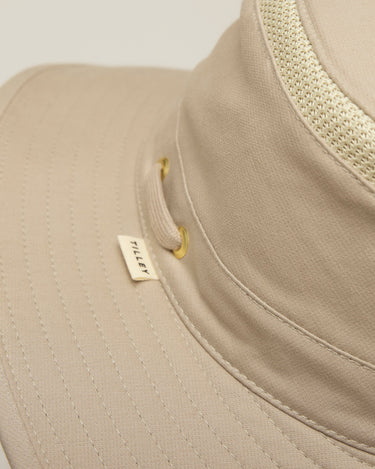 #colour_khaki-olive
