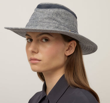 #colour_navy