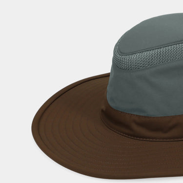 #colour_forest-night-peat