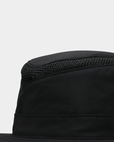 #colour_black