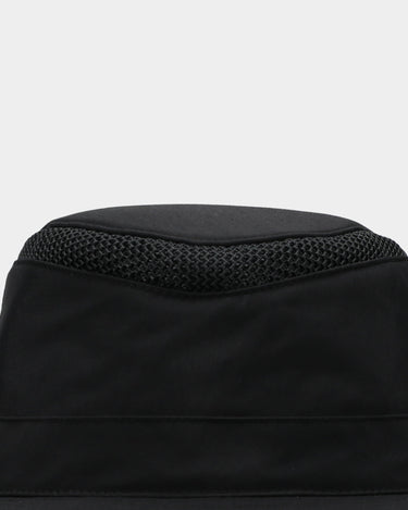 #colour_black