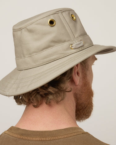 #colour_khaki-olive