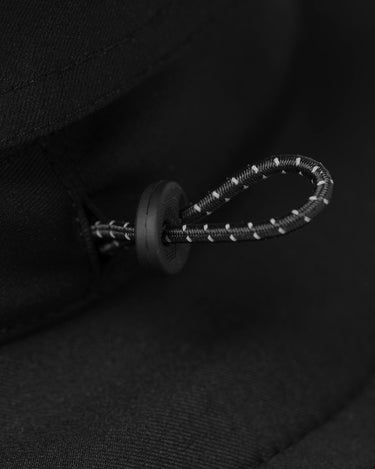 #colour_black