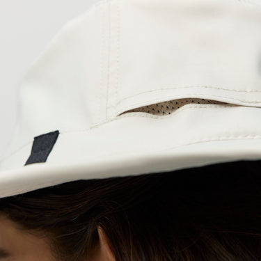 #colour_lightest-tan