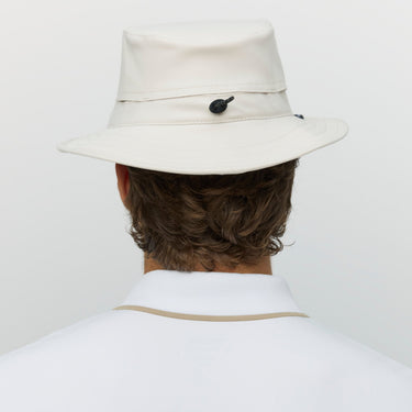 #colour_lightest-tan