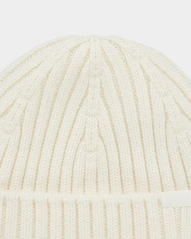 #colour_off-white