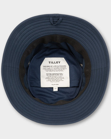 #colour_navy