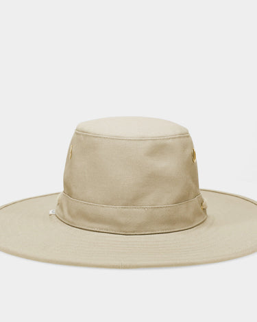 #colour_khaki
