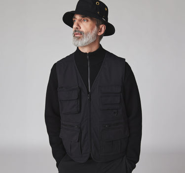 #colour_black