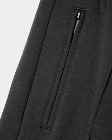 #colour_black