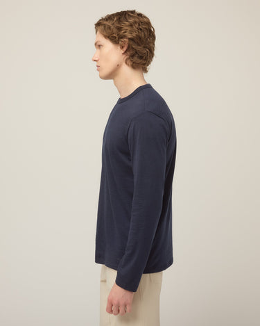 #colour_navy
