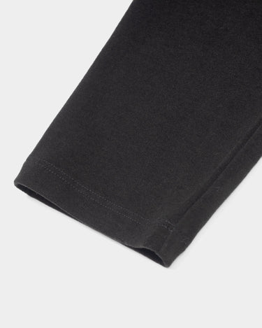 #colour_black