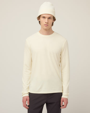 #colour_off-white