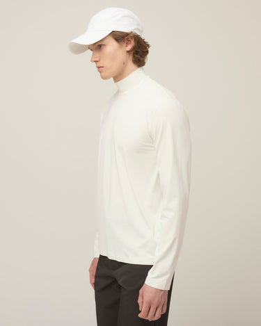 #colour_white