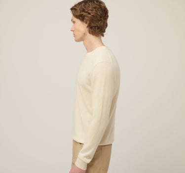#colour_off-white