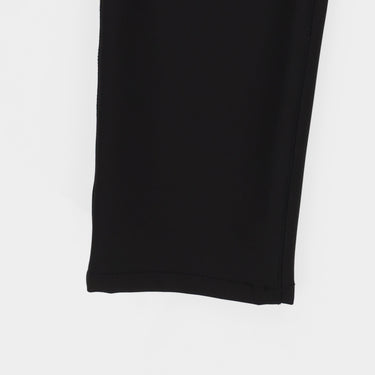 #colour_black