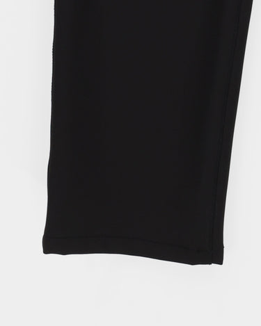 #colour_black