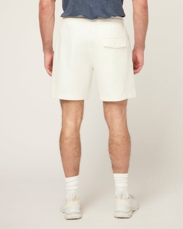 #colour_off-white