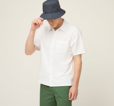 #colour_off-white