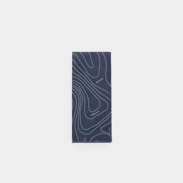 #colour_white-dark-navy